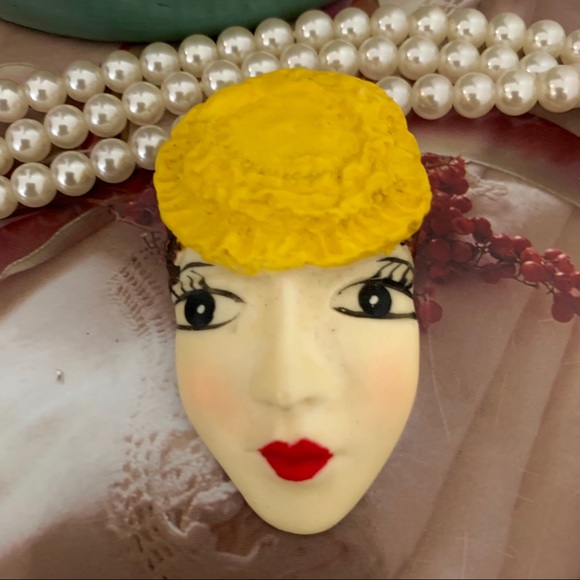 VINTAGE JEWELRY COLORFUL FACE BROOCH PIN - Picture 11 of 14